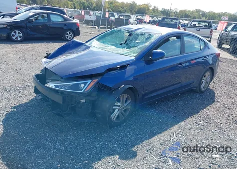 2019 Hyundai Elantra Sel z USA, uszkodzony, nr VIN 5NPD84LFXKH412014